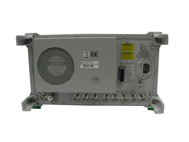 MG3642A /シンセサイズド信号発生器