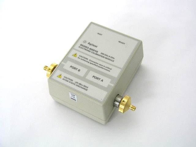 85093C / RF電子校正（Ecal）モジュール、300 kHz～9 GHz